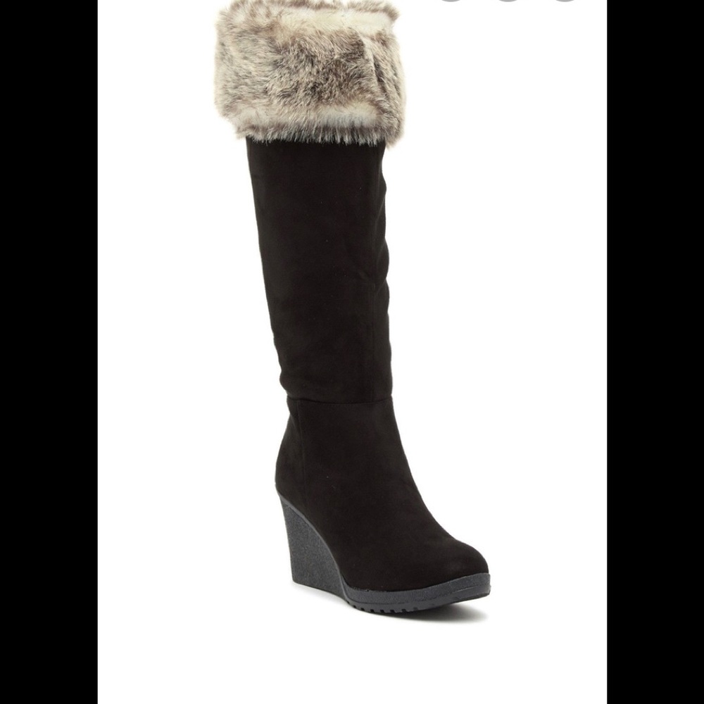 Wild Diva Black Wedge Boots Size 8